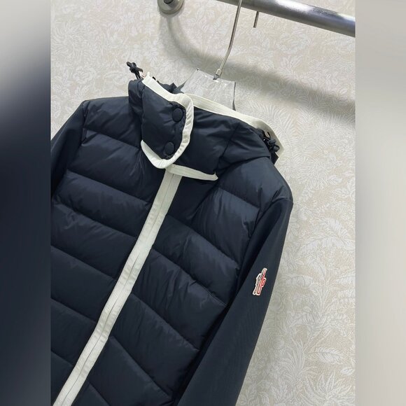 Moncler Grenoble Down-paneled jacket - Picture 7 of 10